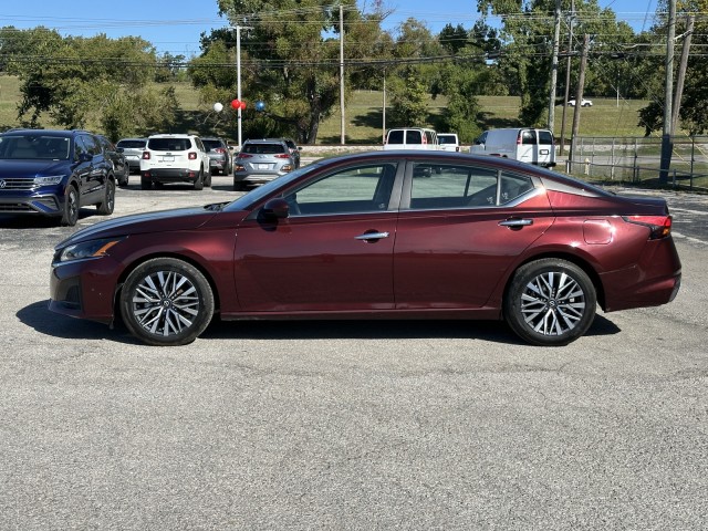 2023 Nissan Altima 2.5 SV 6