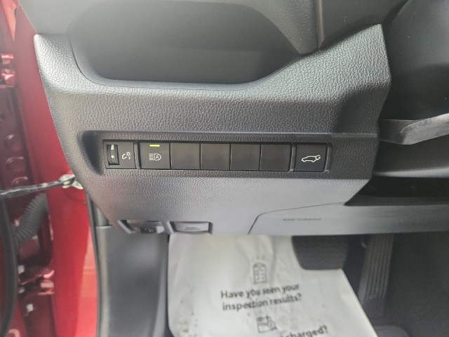 ToyotaRAV423