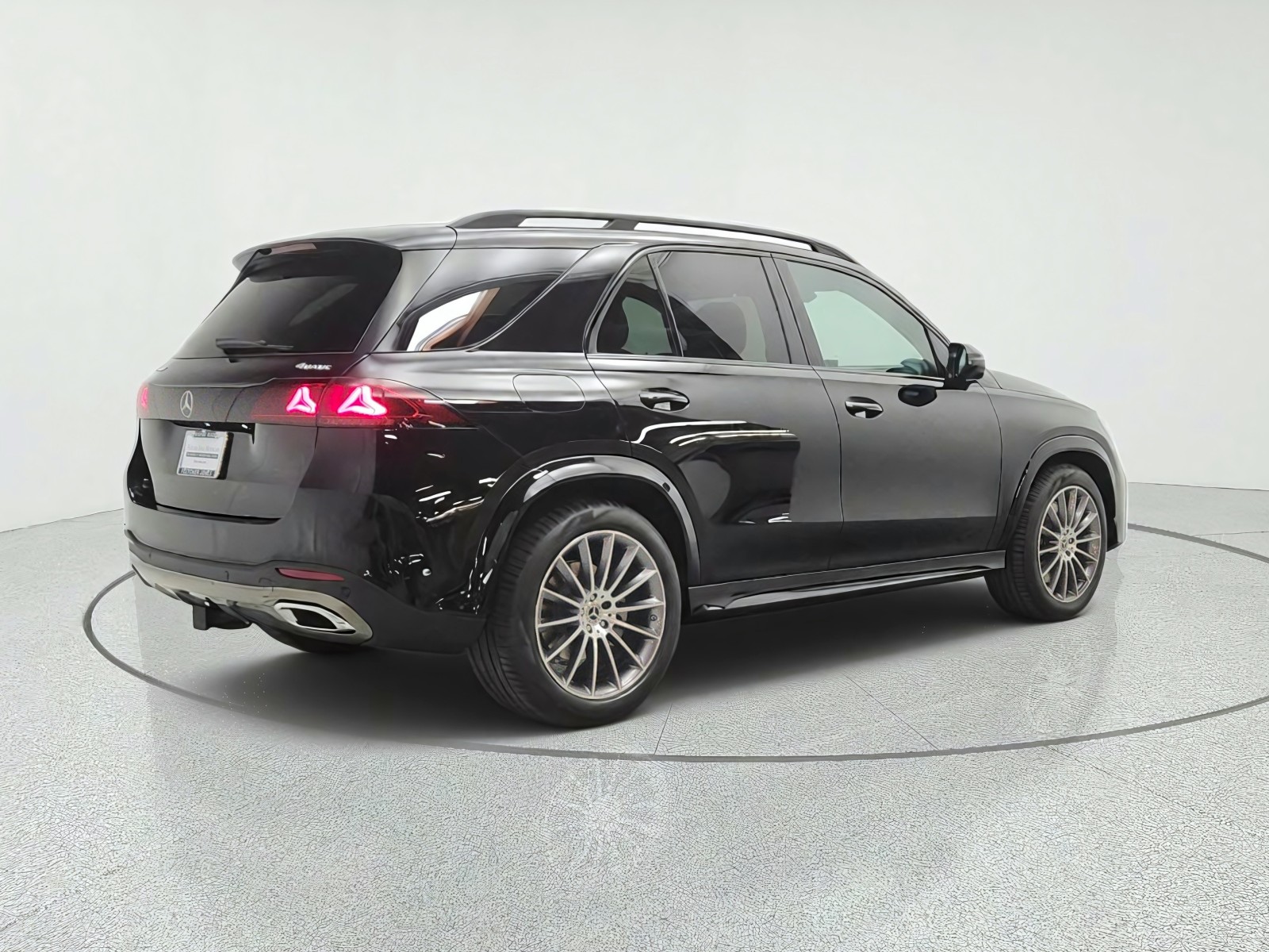 New 2027 Obsidian Black Metallic Mercedes-Benz GLE 450 4MATIC® SUV image 5