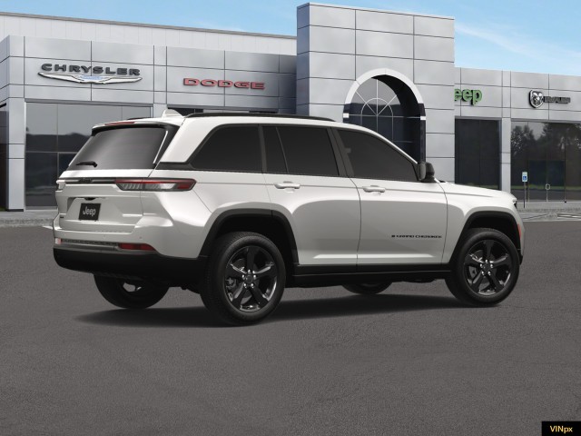 2024 Jeep Grand Cherokee Altitude X 4x4 8