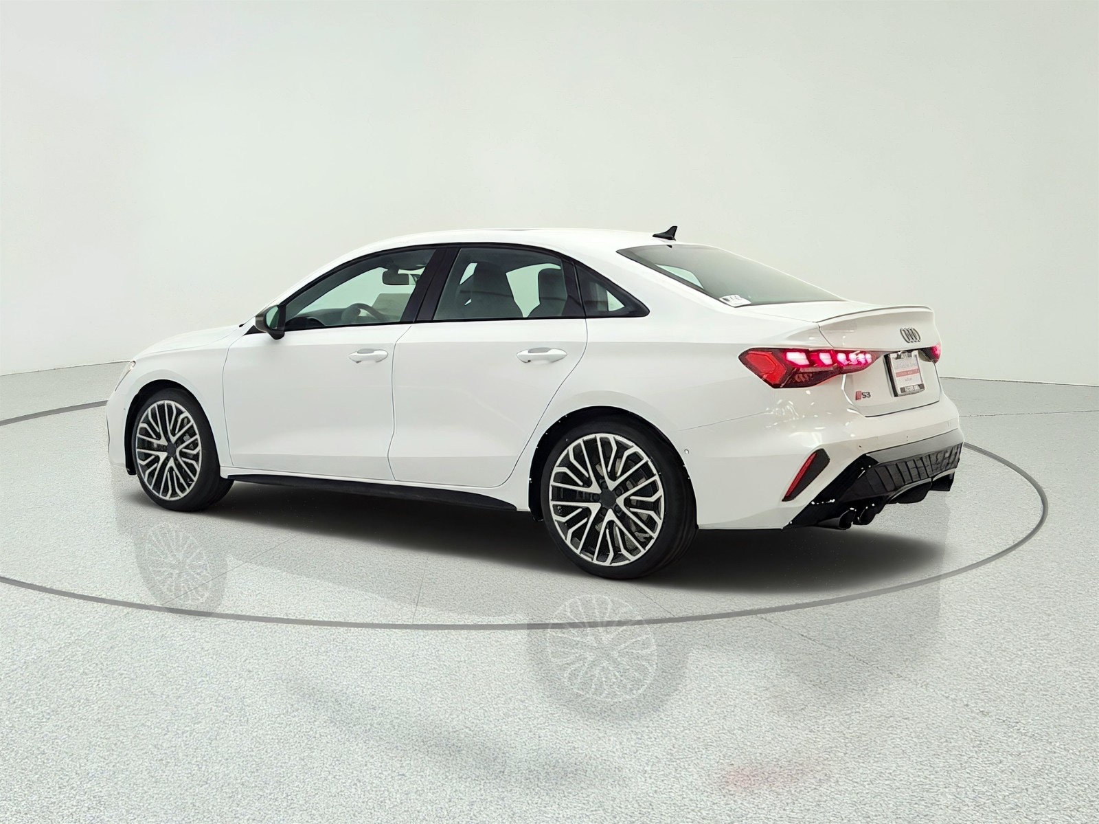 New 2026 Glacier White Metallic Audi quattro image 7