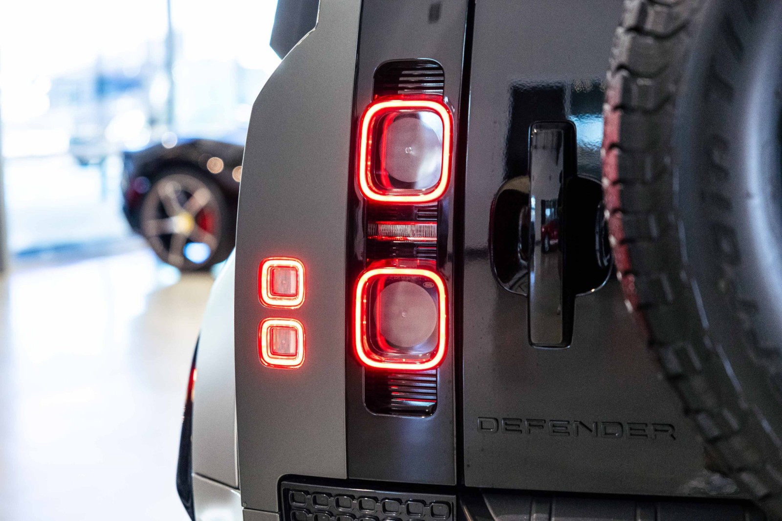 Used Car 2025 Land Rover Defender  Octa Edition One For Sale Under $180,000 In Boerne, Texas