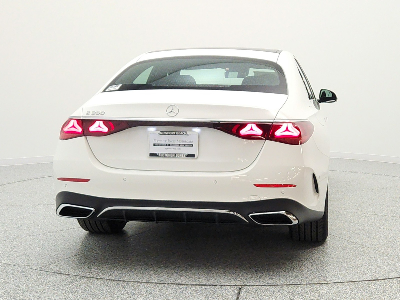 New 2026 Polar White Mercedes-Benz E 350 RWD Sedan image 6