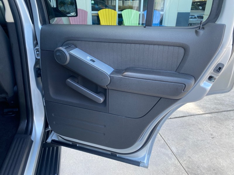 2010 Mercury Mountaineer 1 OWNER LOW MILES 78,753 in , 