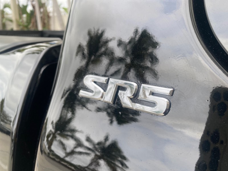 2004 Toyota Tundra SR5 1 OWNER 4WD XTRA CAB STEP SIDE in , 