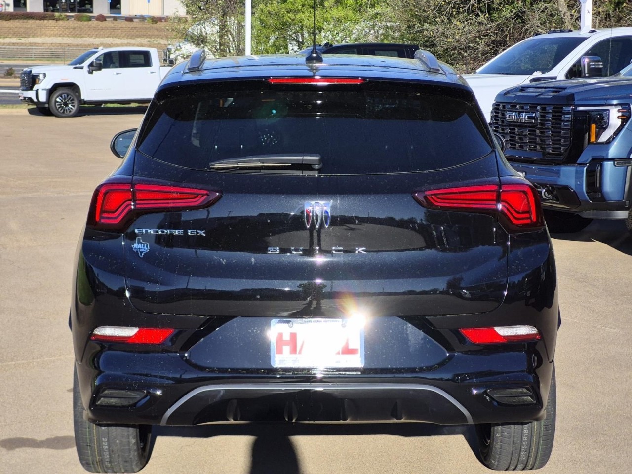 View vehicle photo 4