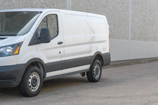 2019 Ford Transit Van  6