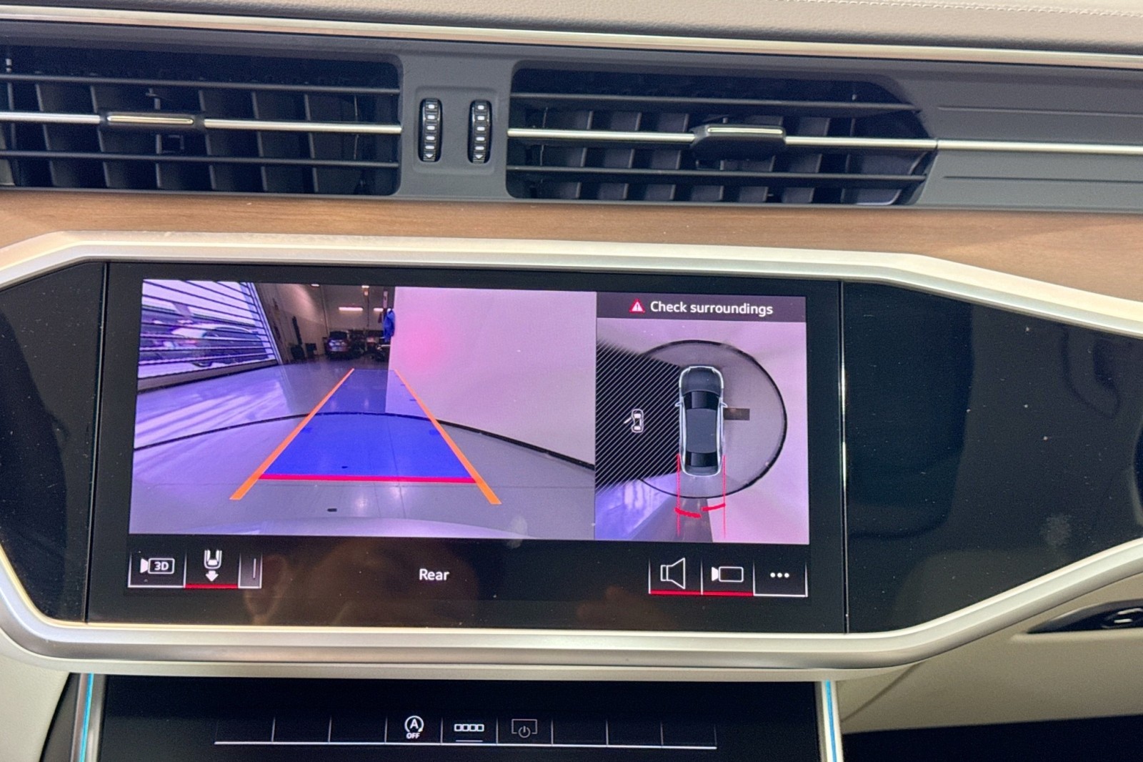 Used 2025 Florett Silver Metallic Audi Premium image 14