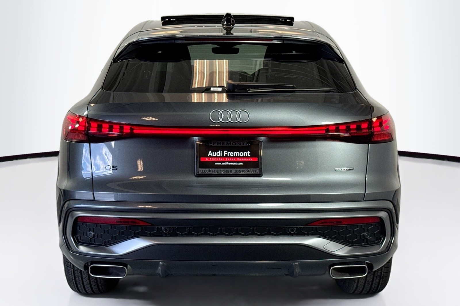 New 2025 Daytona Gray Pearl Effect Audi Premium Plus 2.0 TFSI quattro image 6