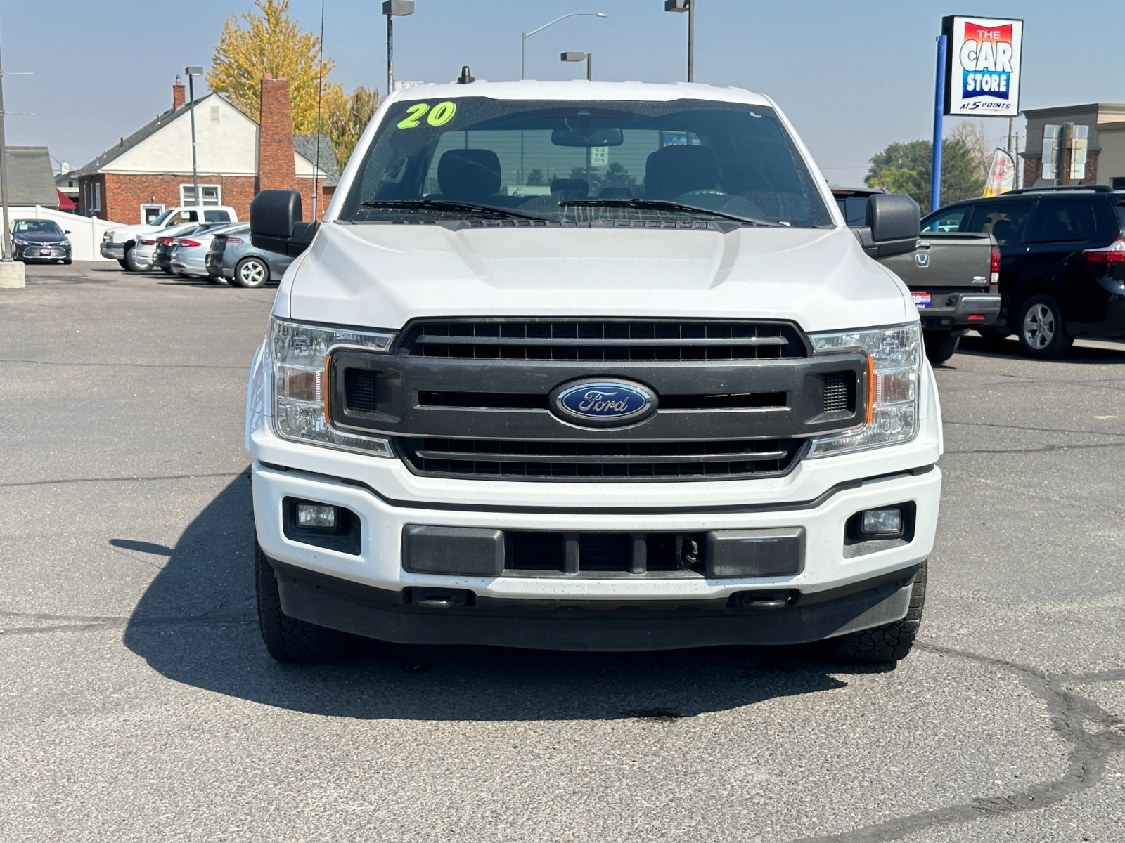 2020 Ford F-150 XLT 2