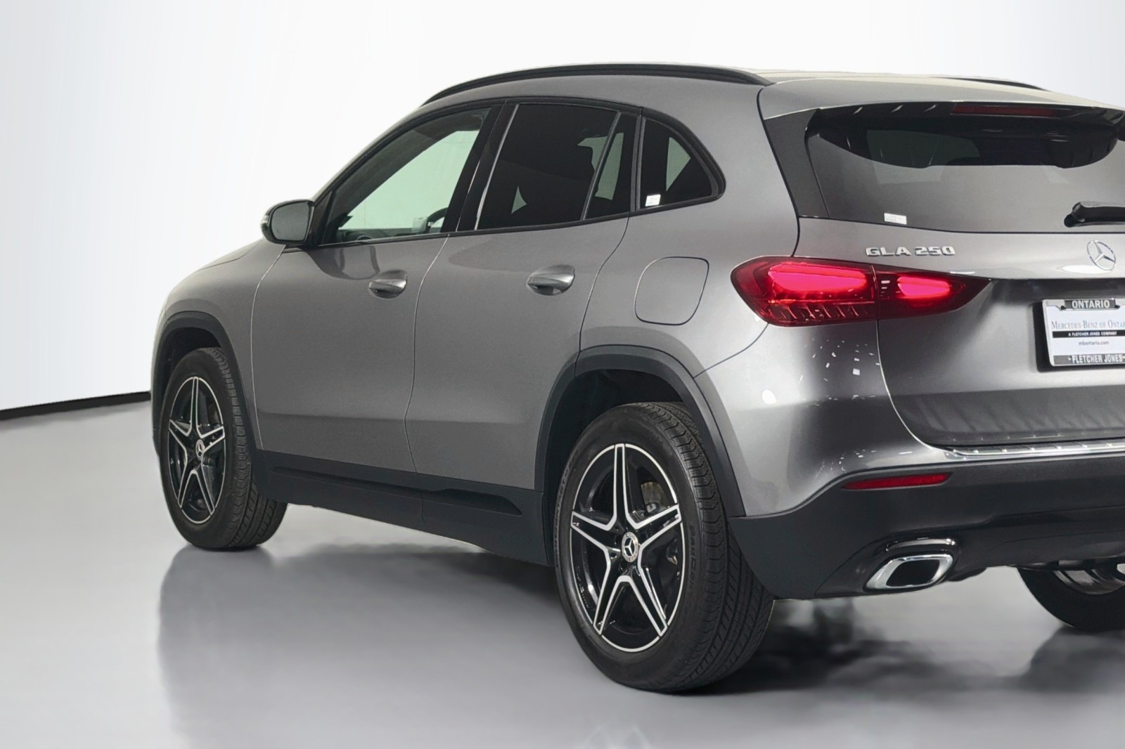 Certified Used 2026 Mountain Grey Metallic Mercedes-Benz GLA 250 image 17