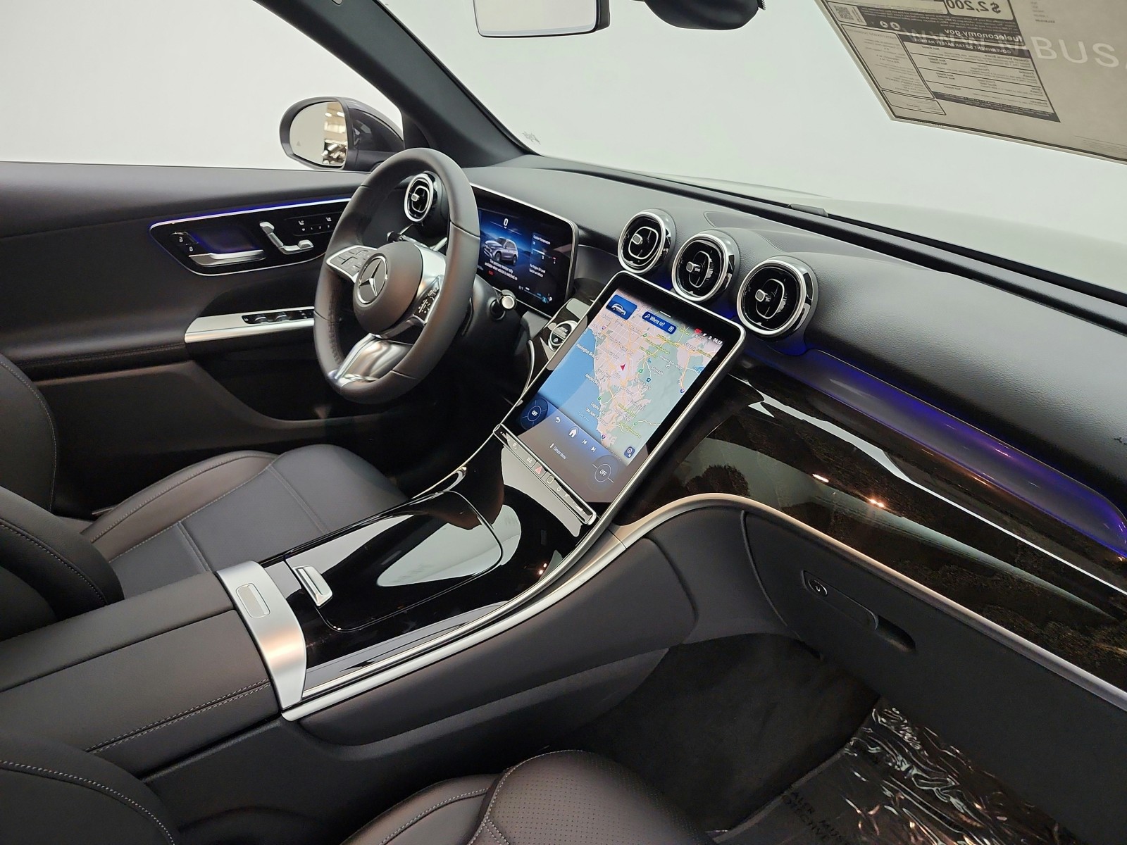 New 2027 Graphite Grey Metallic Mercedes-Benz GLC 300 SUV image 13