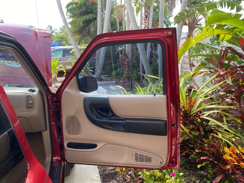 2002 Ford Ranger XLT LOW MILES 58,532 1 OWNER in ,