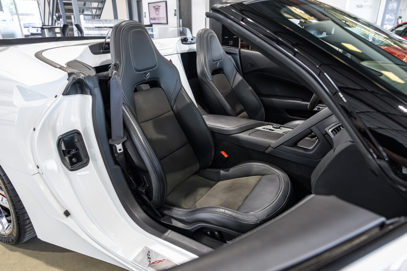 Used Car 2018 Chevrolet Corvette  Z51 2lt - Magnetic Selective Ride Control - $80,055 Msrp For Sale Under $60,000 In Boerne, Texas