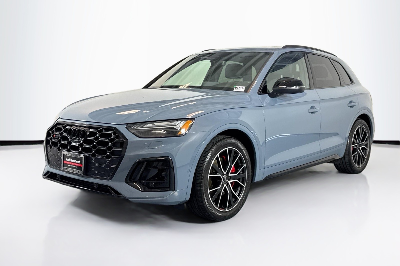2025 Audi SQ5 Prestige