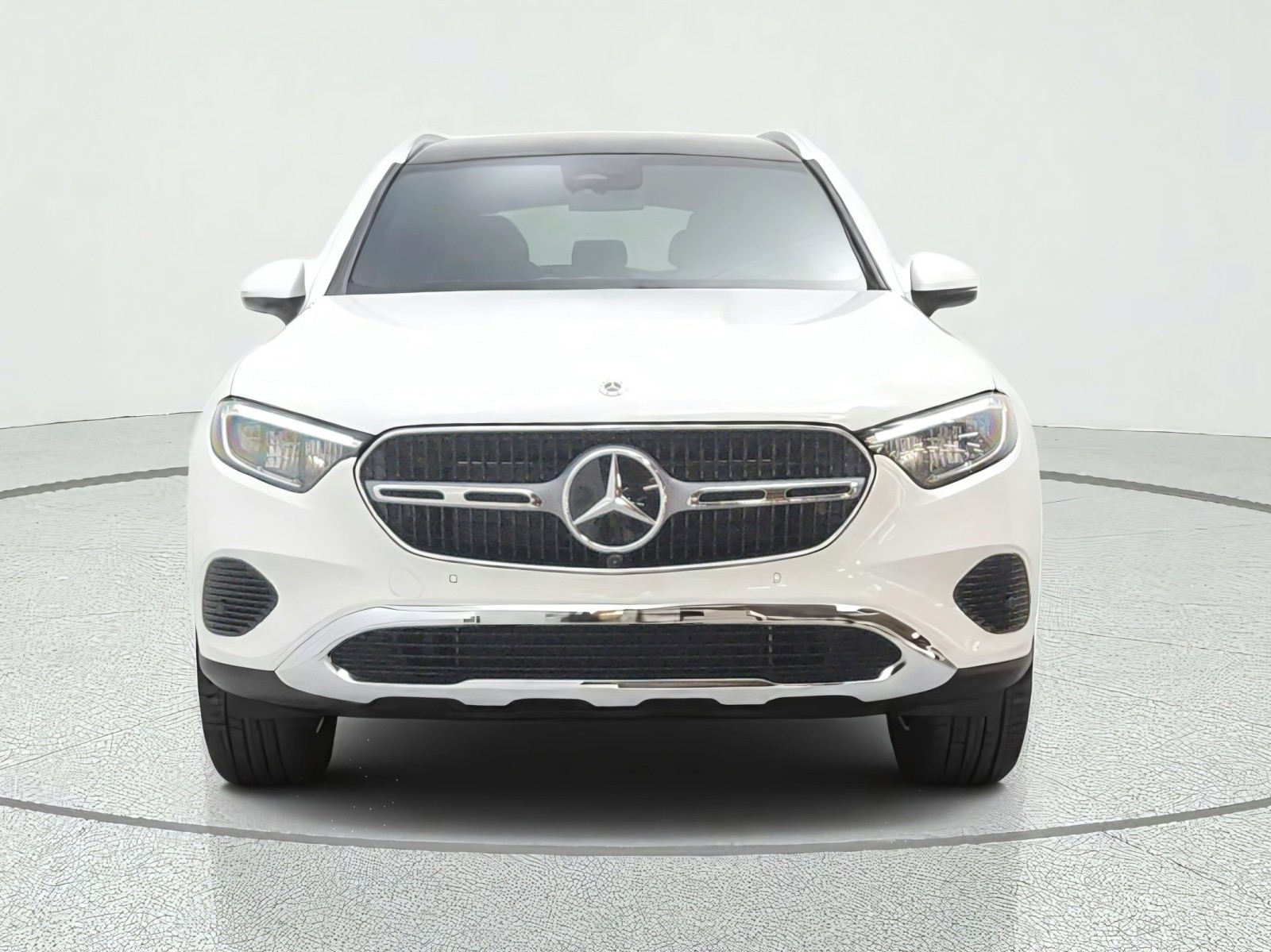 New 2027 Polar White Mercedes-Benz GLC 300 SUV image 2