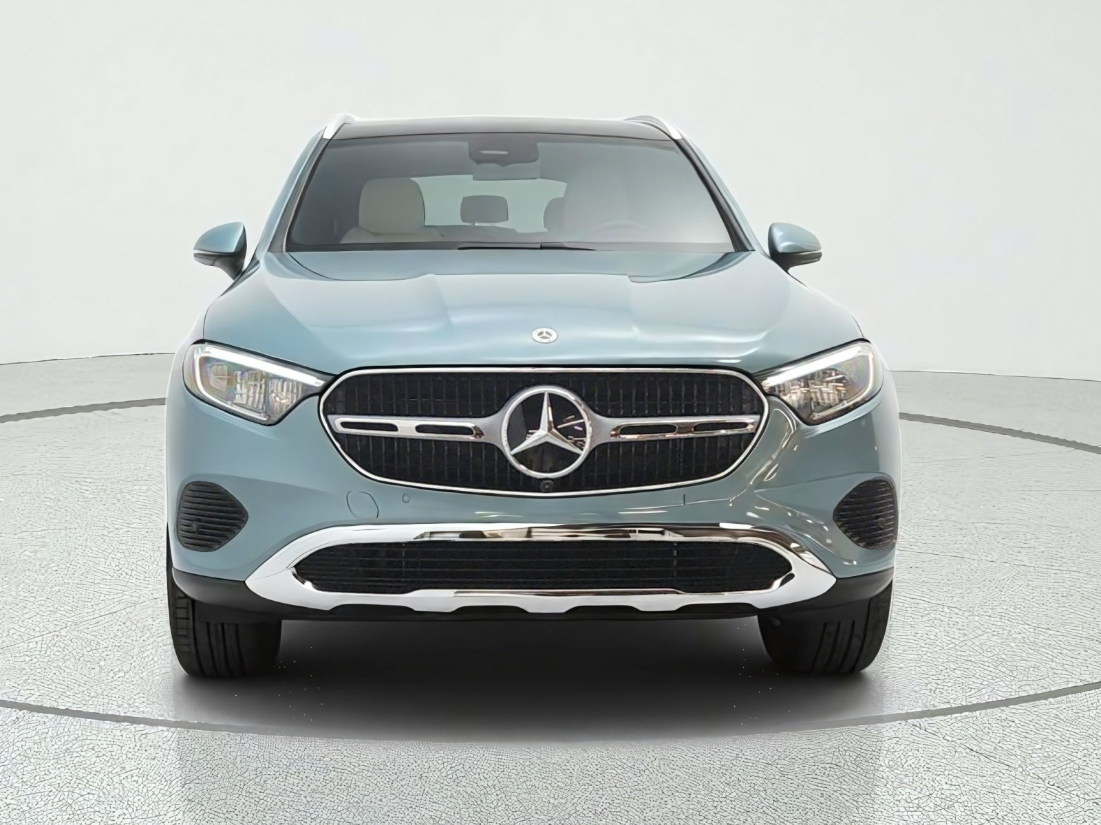 New 2027 Verde Silver Metallic Mercedes-Benz GLC 300 4MATIC® SUV image 2