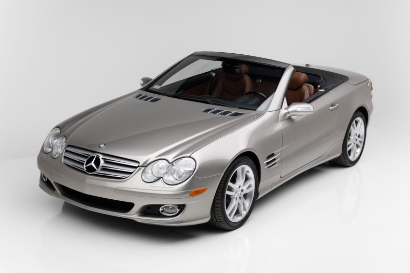 2007 Mercedes-Benz SL 550 50th Anniversary Edition 5.5L V8 in , 