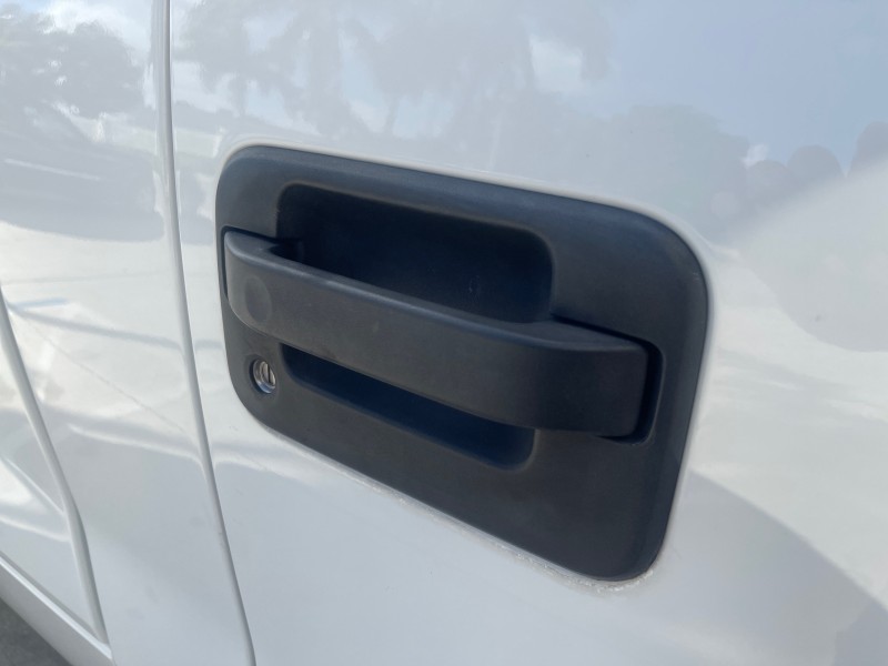 2014 Ford F-150 XL LOW MILES 28,806 4WD in , 