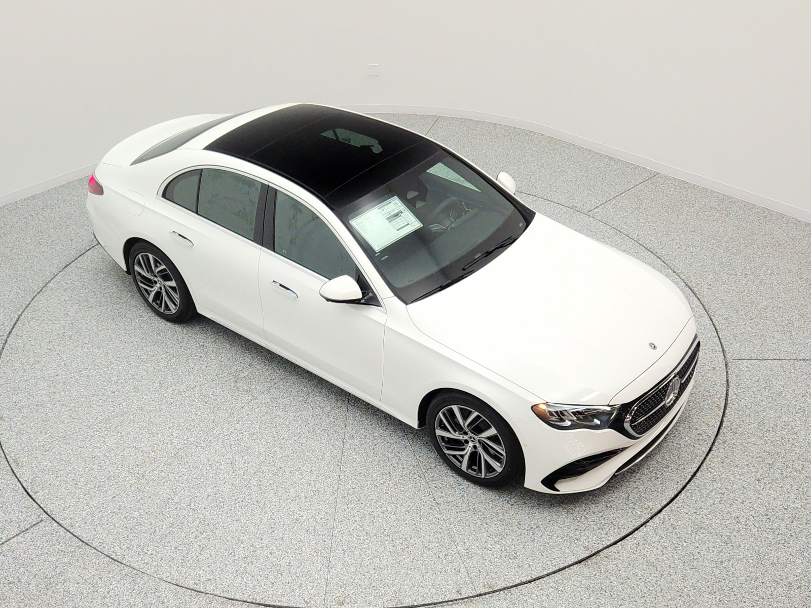 New 2026 Polar White Mercedes-Benz E 350 RWD Sedan image 18