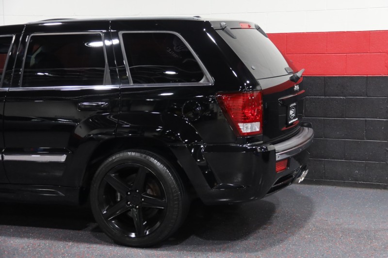 2007 Jeep Grand Cherokee SRT-8 4dr Suv in , 