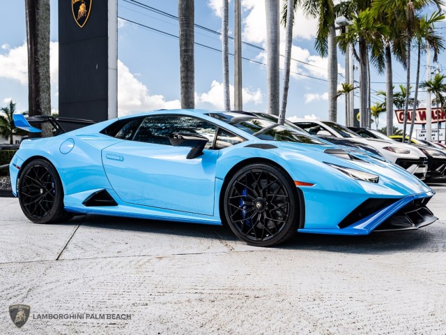 Lamborghini Huracan STO