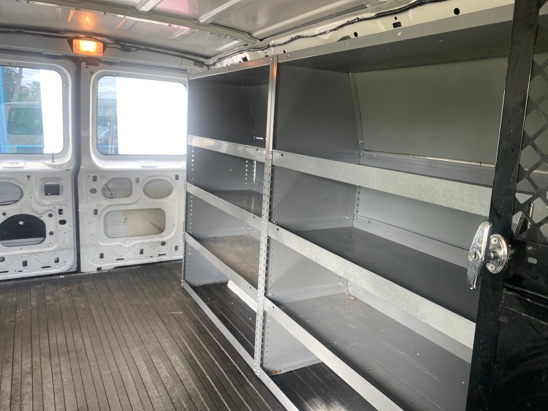 2000 Ford Econoline Cargo Van LOW MILES 68,046 in , 