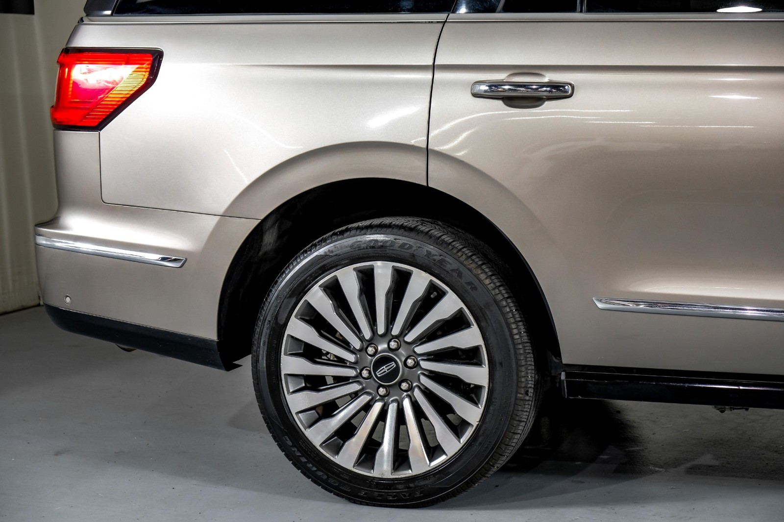 2019 Lincoln Navigator Reserve 6