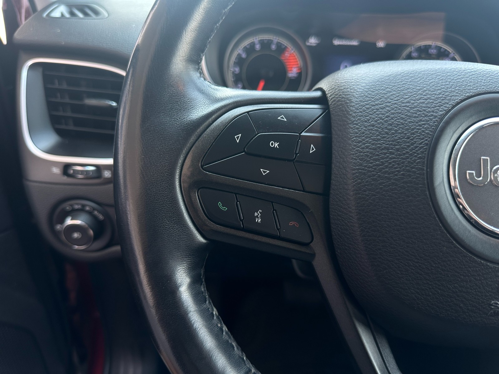 2019 Jeep Cherokee Trailhawk 15