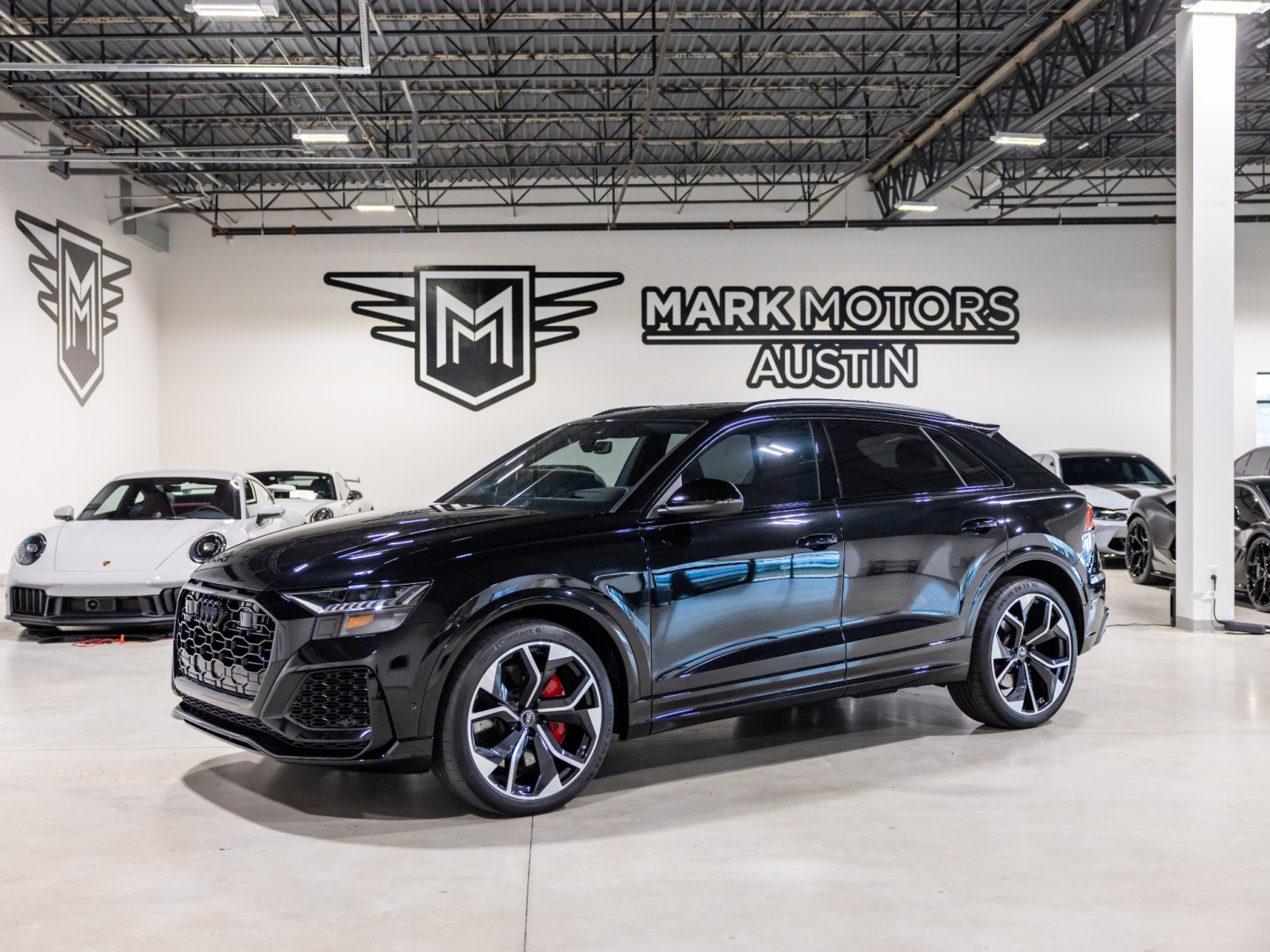 Mythos Black Metallic 2023 Audi RS Q8 4.0T quattro SUV AWD SUV / Crossover All-Wheel Drive Automatic