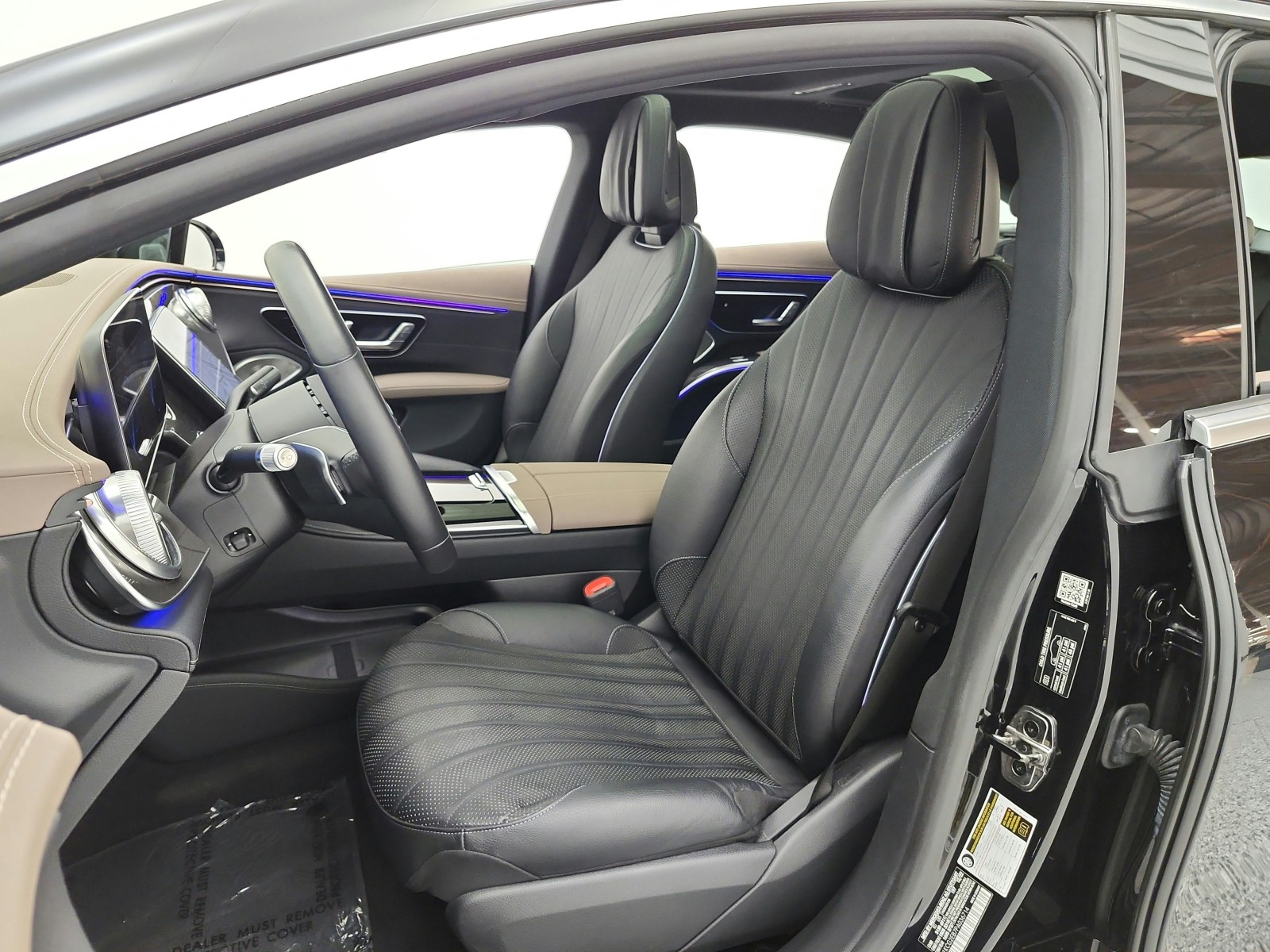 Used 2023 Obsidian Black Metallic Mercedes-Benz EQS 450 4MATIC® Sedan image 14