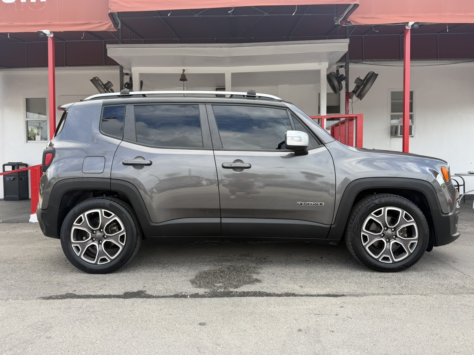 2017 Jeep Renegade - $9,977