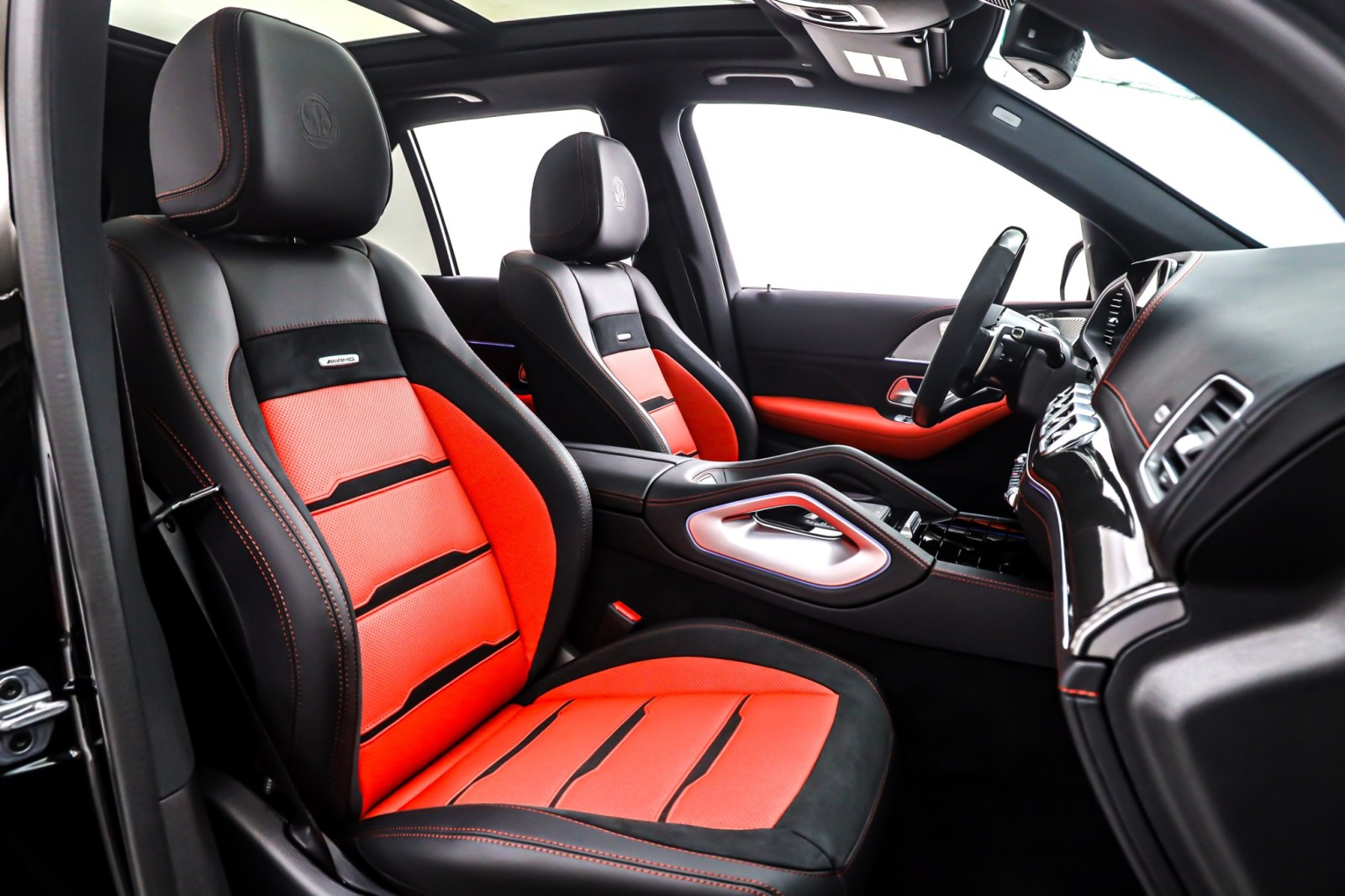 New 2026 Black Mercedes-Benz AMG® GLE 53 image 7