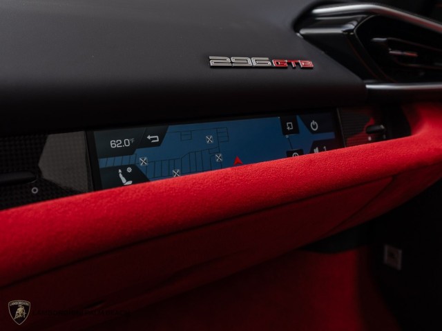 Ferrari 296 GTB