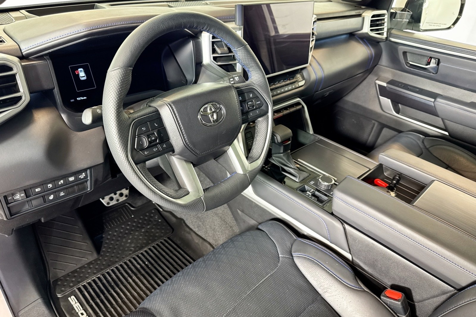 Used 2025 WHITE Toyota Platinum image 9