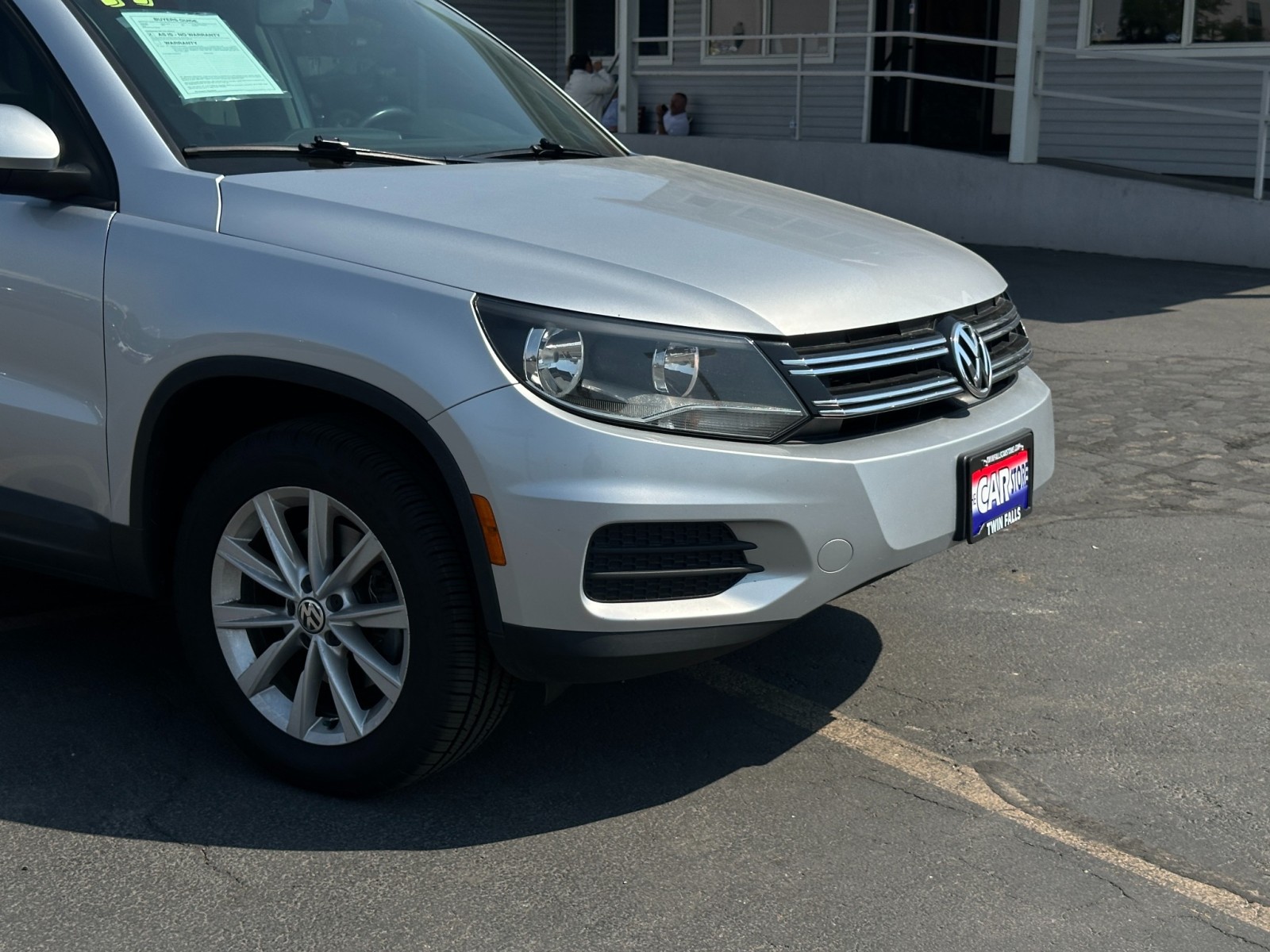 2017 Volkswagen Tiguan Limited  3