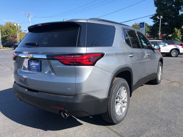 2023 Chevrolet Traverse LT Cloth 6