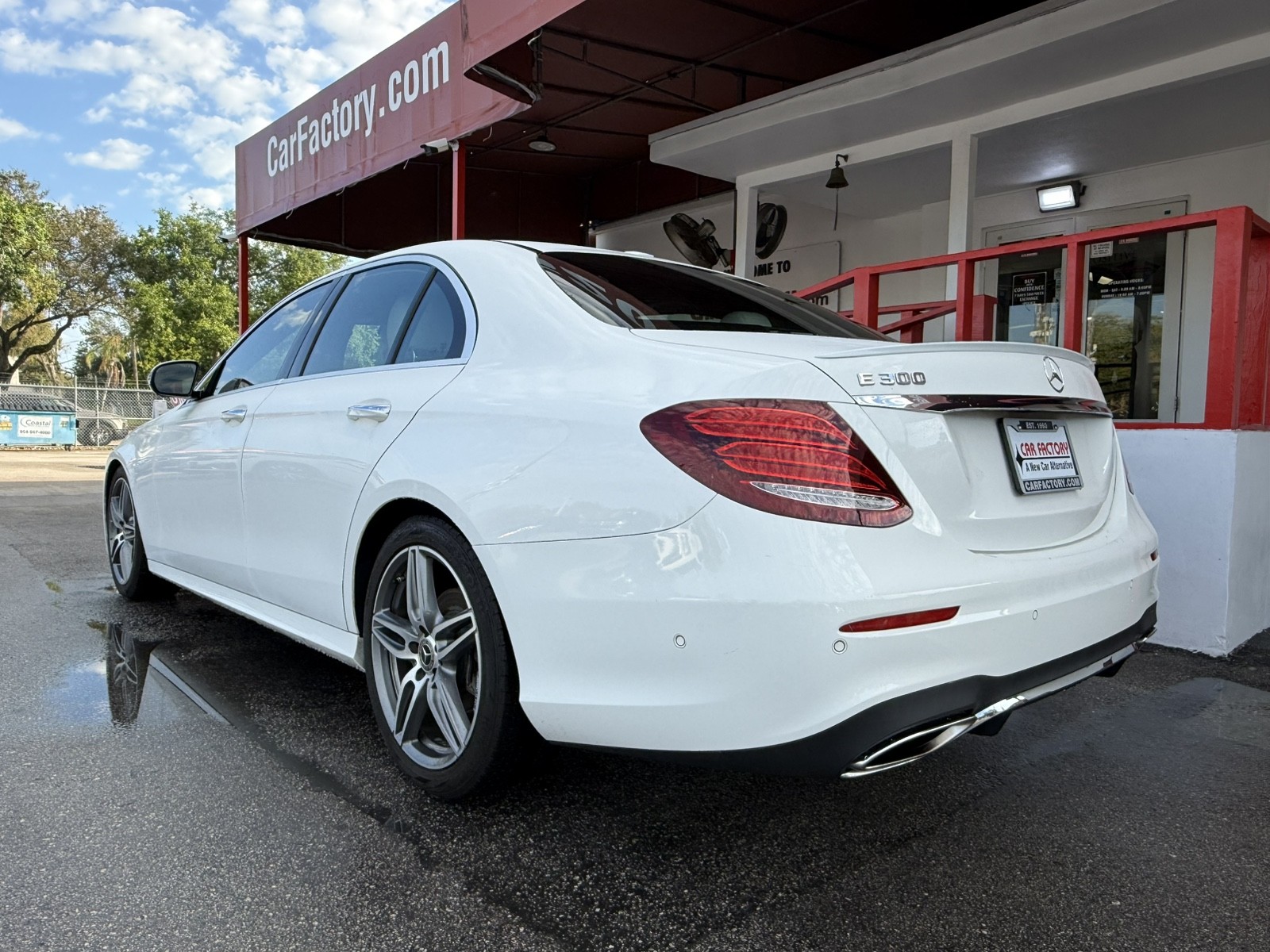 2019 Mercedes-Benz E-Class - $17,477