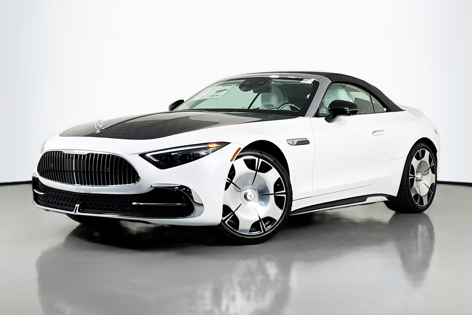 2026 Mercedes-Benz SL-Class Maybach SL 680 Monogram Series Roadster