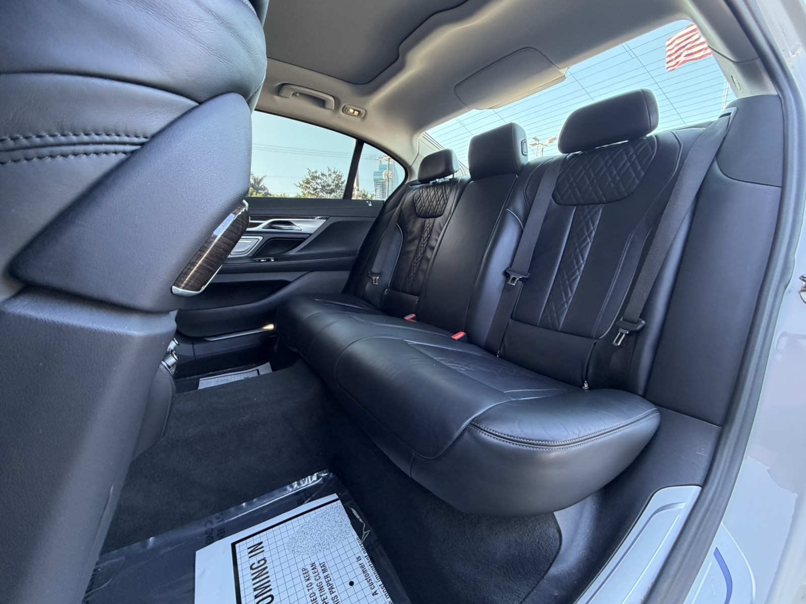 2020 BMW 740i - $21,677