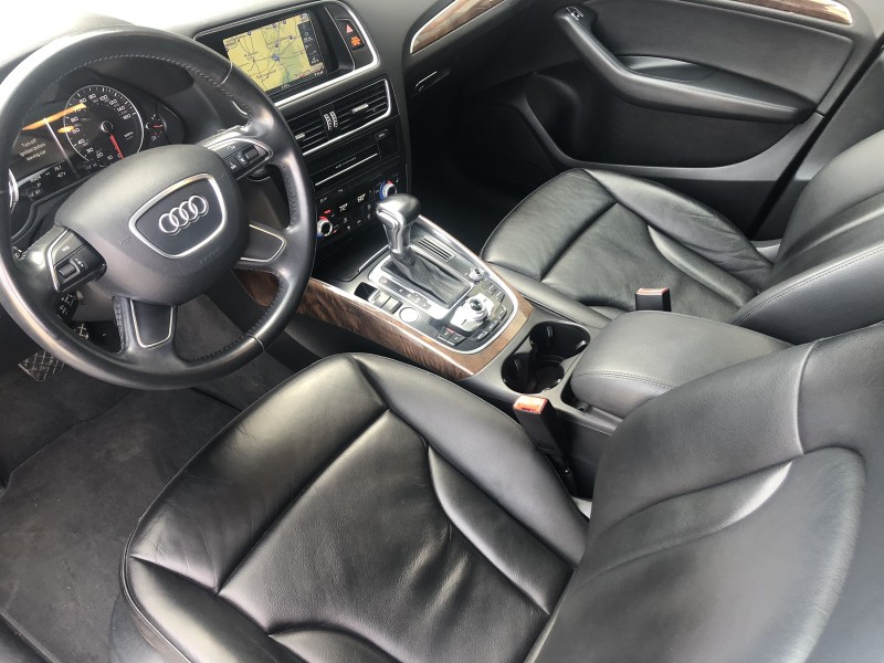 2015 Audi Q5 Premium Plus in CHESTERFIELD, Missouri
