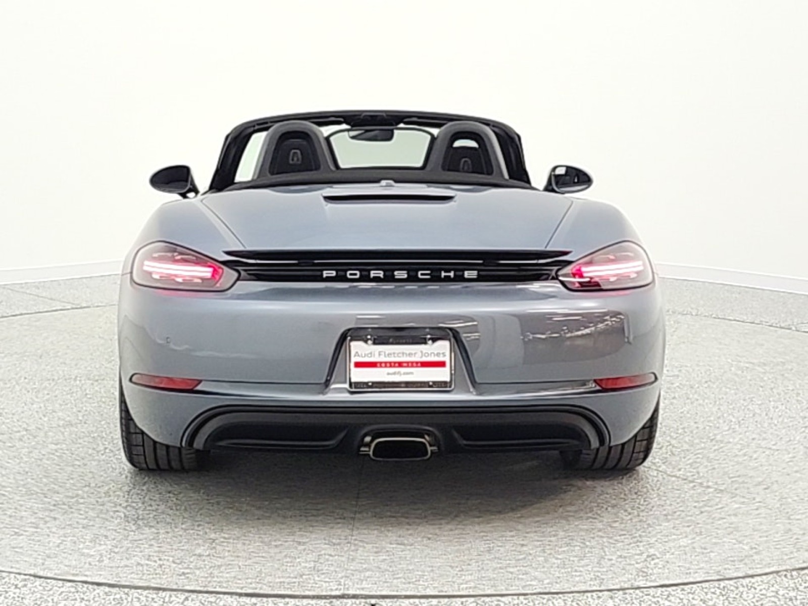 Used 2025 Agate Grey Metallic Porsche Roadster image 6