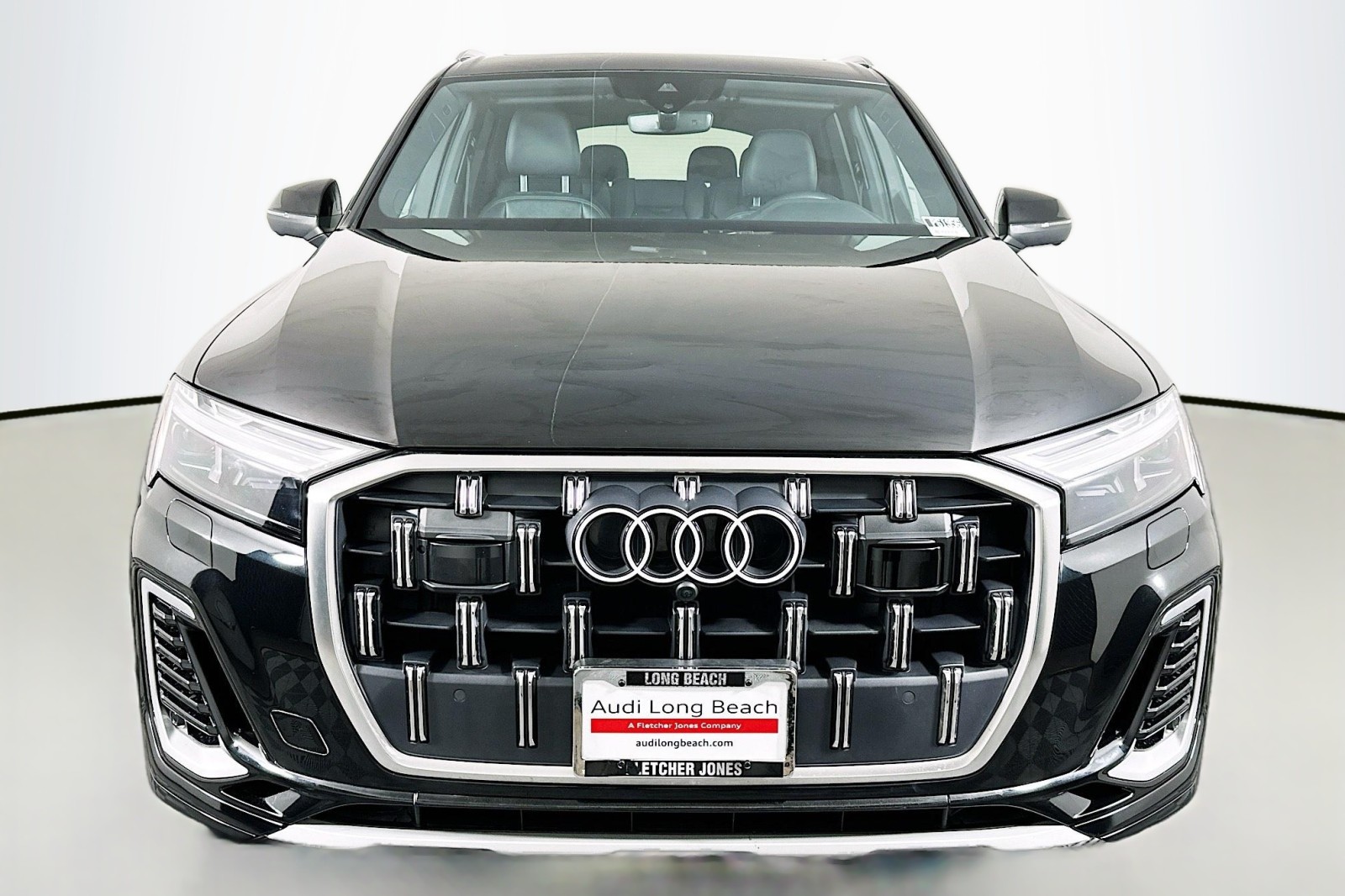 2025 Audi Q7 55 Premium Plus quattro Tiptronic's photo