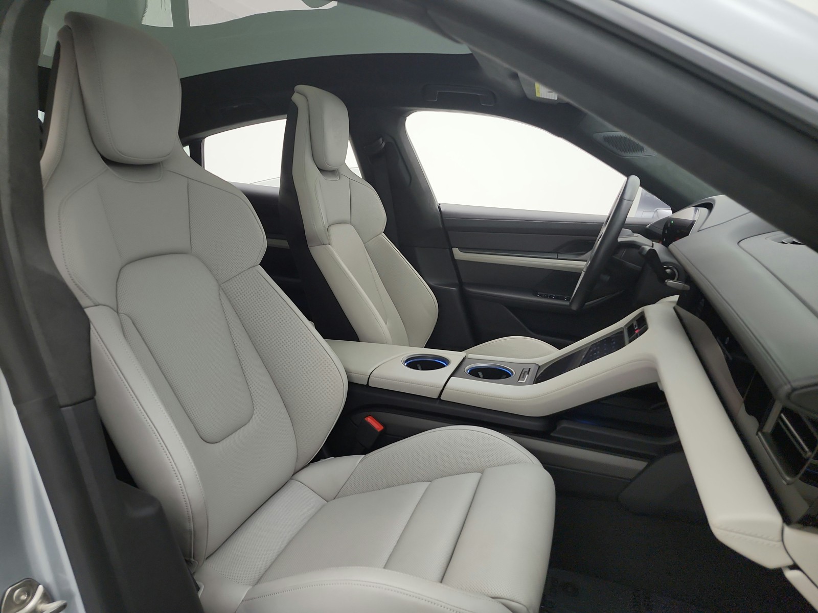 Used 2024 Dolomite Silver Metallic Porsche Turbo AWD image 24