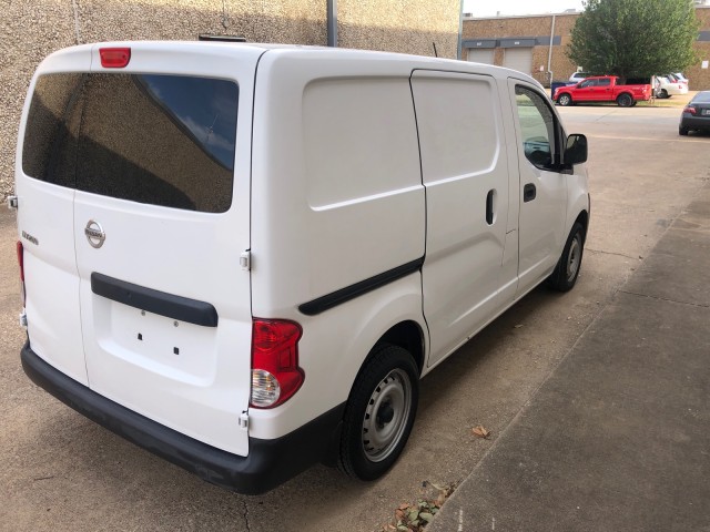 2015 Nissan NV200 S 5