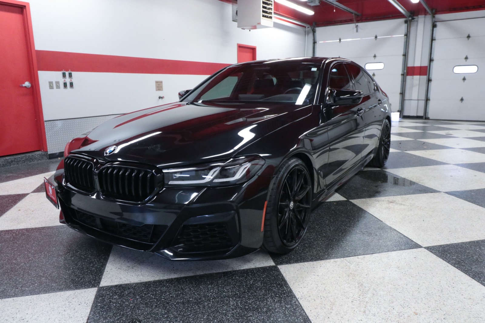 Used Car 2022 Bmw 5 Series  M550i Xdrive For Sale Under $60,000 In Austin, Texas