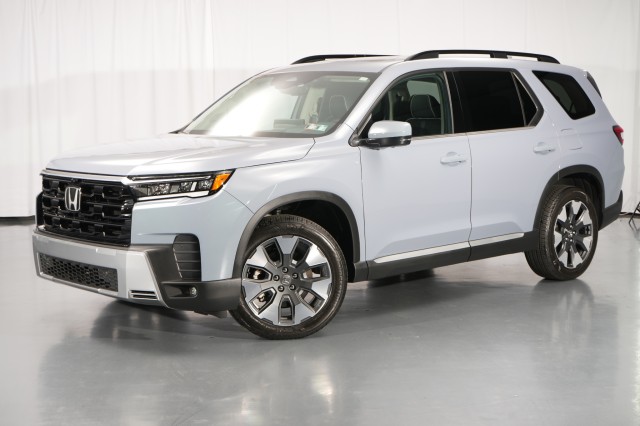 Sonic Gray Pearl 2026 Honda Pilot SUV / Crossover All-Wheel Drive Automatic