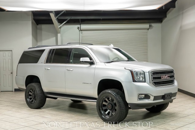 2019  Yukon XL SLT 4x4 Navigation Sunroof Vented Seats Keyless Start in , 