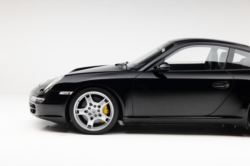 2005 Porsche 911 Carrera S Launch Edition in , 