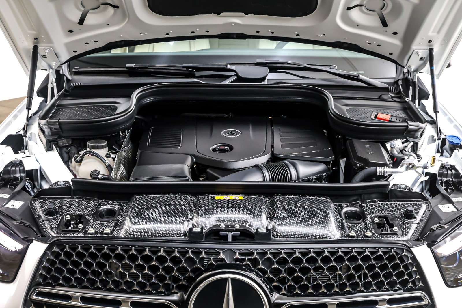 New 2026 Polar White Mercedes-Benz GLE 350 image 11